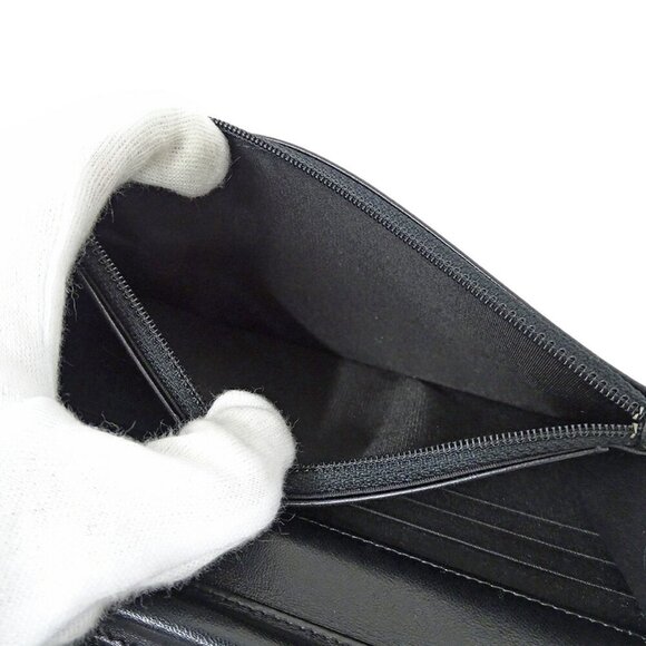 CHANEL Authentic Black Lambskin Leather Wallet - Picture 10 of 16